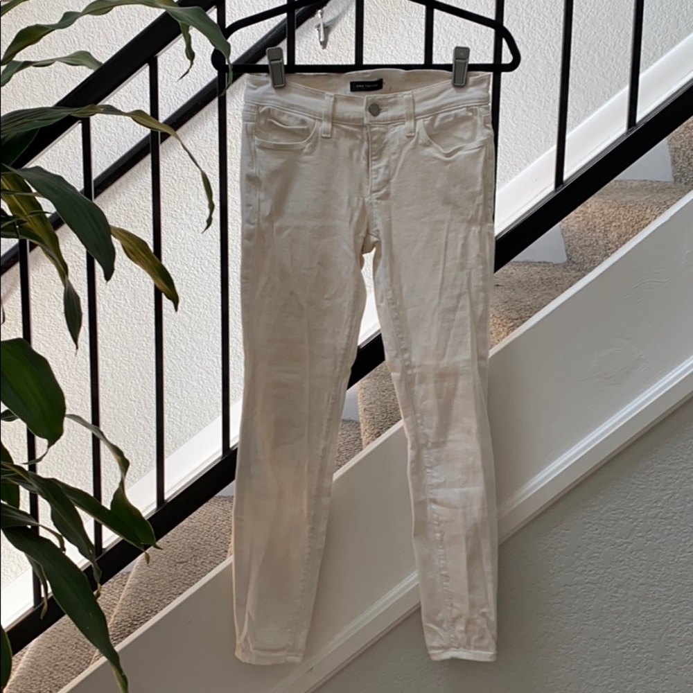 White Jeans